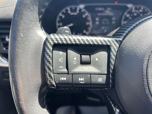 Used 2023 Nissan Rogue SV w/ SV Premium B Package FWD image 19