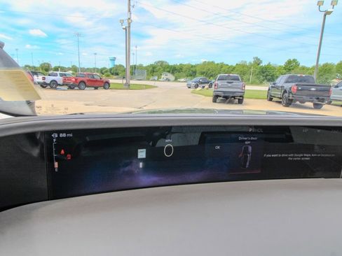 Used 2025 Lincoln Nautilus Black Label w/ Jet Appearance Package AWD/4WD image 24