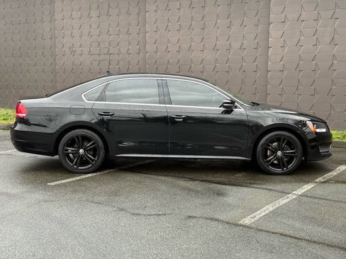 Used 2014 Volkswagen Passat TDI SE image 5