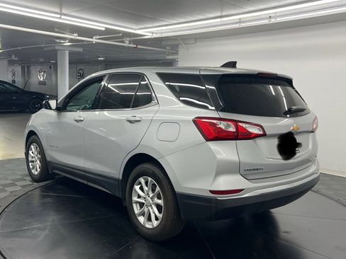 Used 2019 Chevrolet Equinox LT image 3