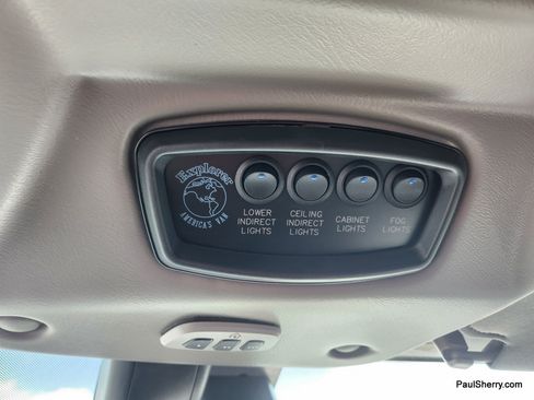 Used 2020 Chevrolet Express 2500 Extended w/ Enhanced Convenience Package RWD image 40