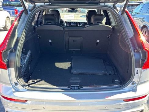 Used 2023 Volvo XC60 B5 Ultimate image 9