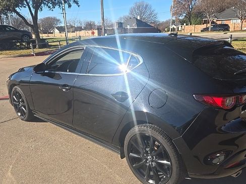 Used 2022 MAZDA MAZDA3 s image 5