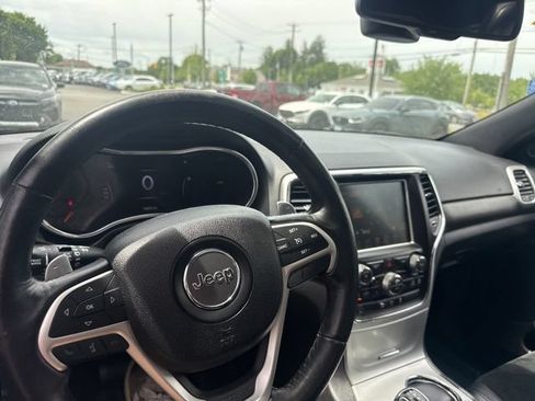 Used 2015 Jeep Grand Cherokee Altitude AWD/4WD image 22