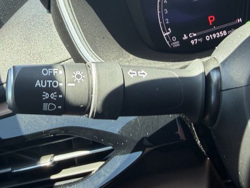 Used 2024 Acura MDX w/ Technology Package AWD/4WD image 25