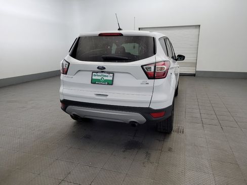 Used 2017 Ford Escape SE AWD/4WD image 7