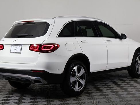 Certified 2022 Mercedes-Benz GLC 300 image 4