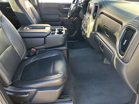 Used 2019 Chevrolet Silverado 1500 LT w/ All-Star Edition image 9