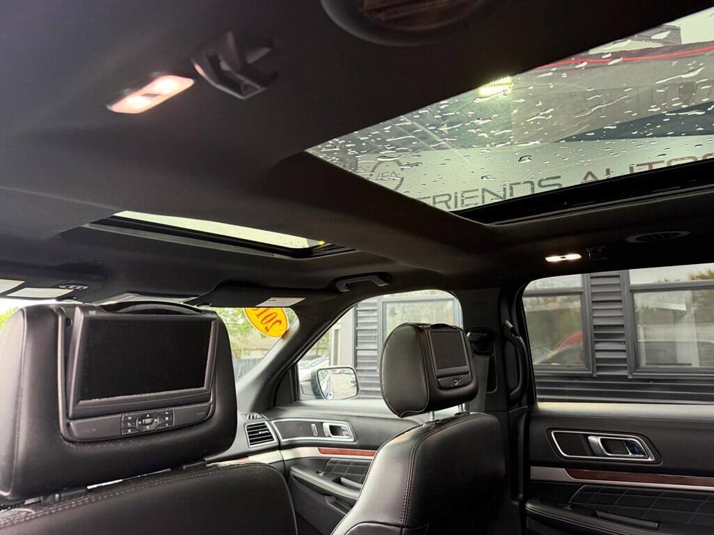 Used 2018 Ford Explorer Platinum AWD/4WD image 23