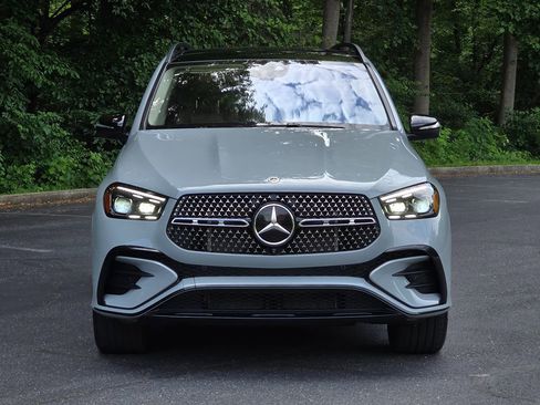 Used 2024 Mercedes-Benz GLE 450e 4MATIC image 9