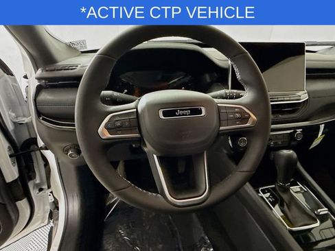 New 2026 Jeep Compass Latitude image 11