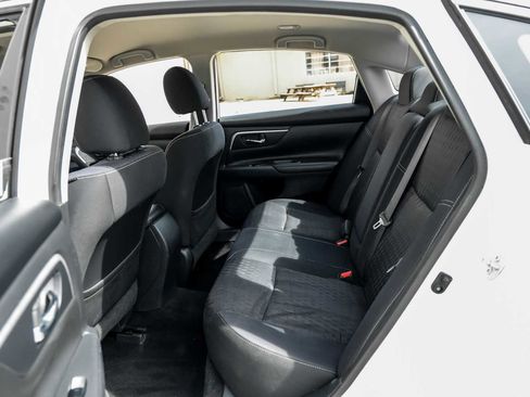 Used 2018 Nissan Altima 2.5 SV image 35