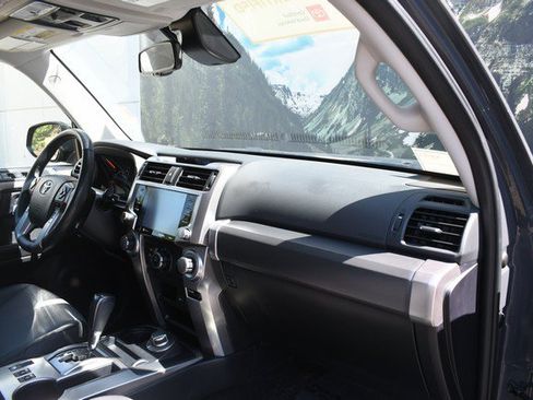 Certified 2024 Toyota 4Runner SR5 Premium w/ Moonroof Package AWD/4WD image 25