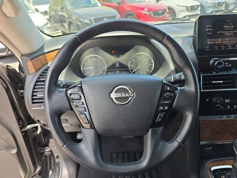 Used 2022 Nissan Armada SL w/ Captain's Chairs Package AWD/4WD image 29