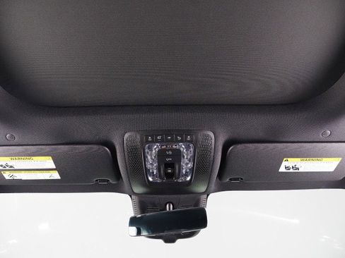 Used 2024 Mercedes-Benz EQB 250+ image 63