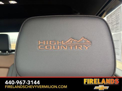 Certified 2024 Chevrolet Silverado 3500 High Country w/ Technology Package image 17