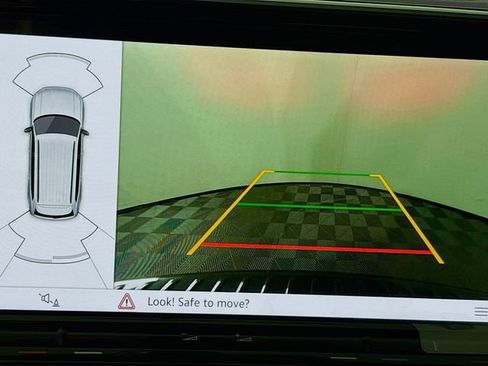 New 2026 Volkswagen Atlas Peak Edition image 14