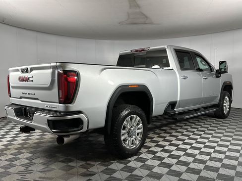 Used 2022 GMC Sierra 3500 Denali w/ Denali Ultimate Package AWD/4WD image 27