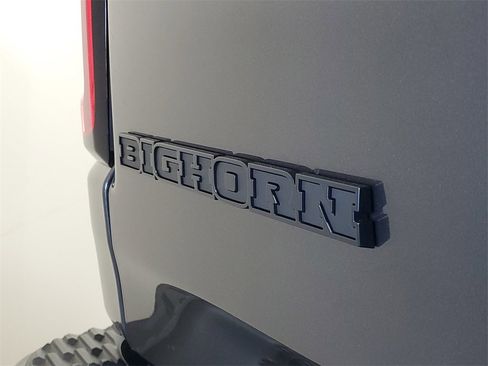 New 2026 RAM 1500 4x4 Crew Cab image 7