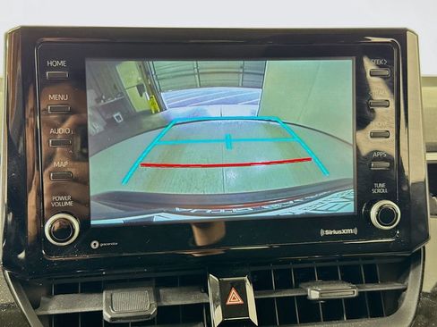 Used 2022 Toyota Corolla LE w/ Carpet Mat Package (TMS) FWD image 28