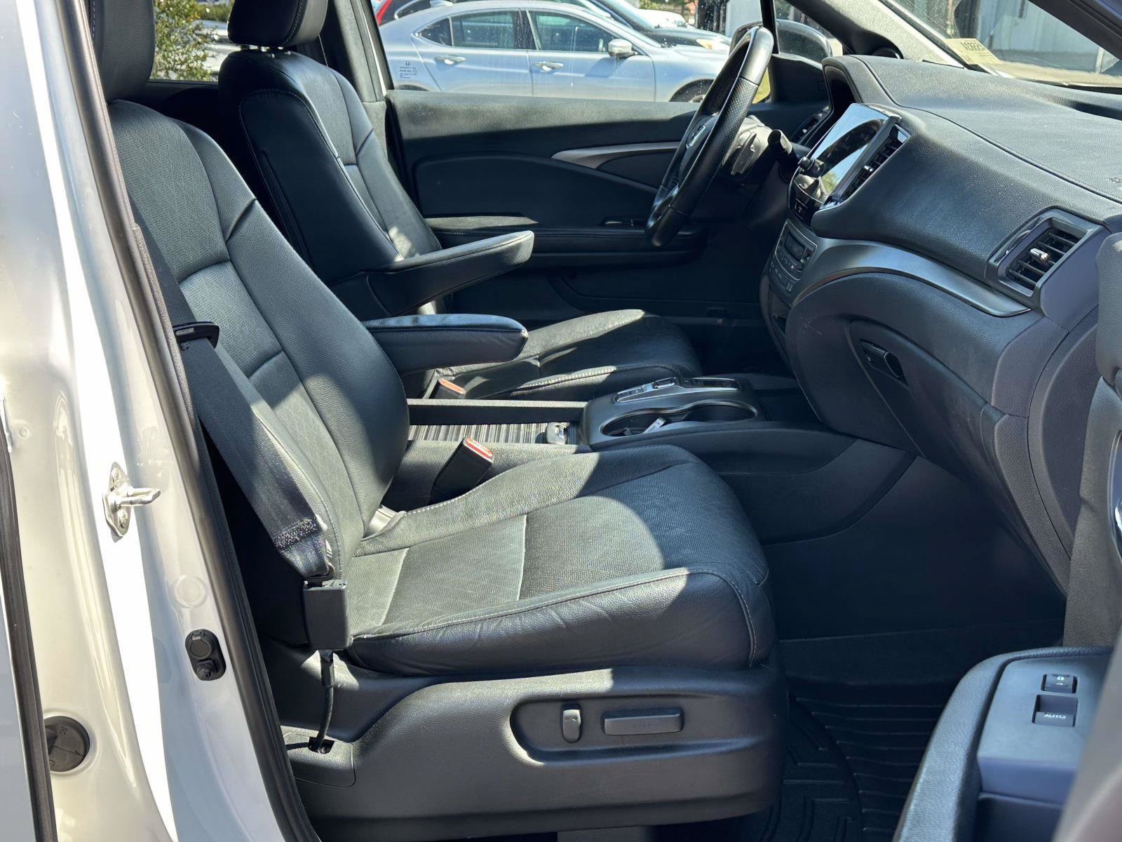 Used 2019 Honda Passport EX-L image 6