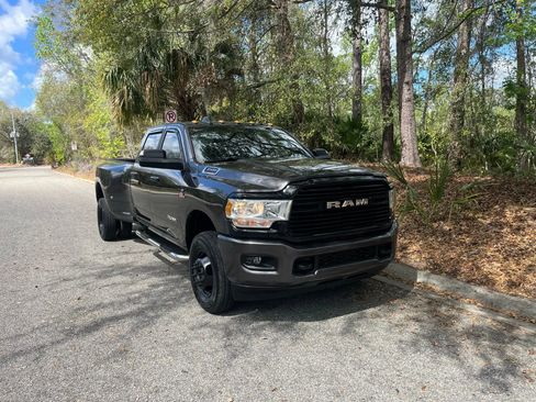 Used 2021 RAM 3500 Big Horn w/ Level 1 Equipment Group image 5