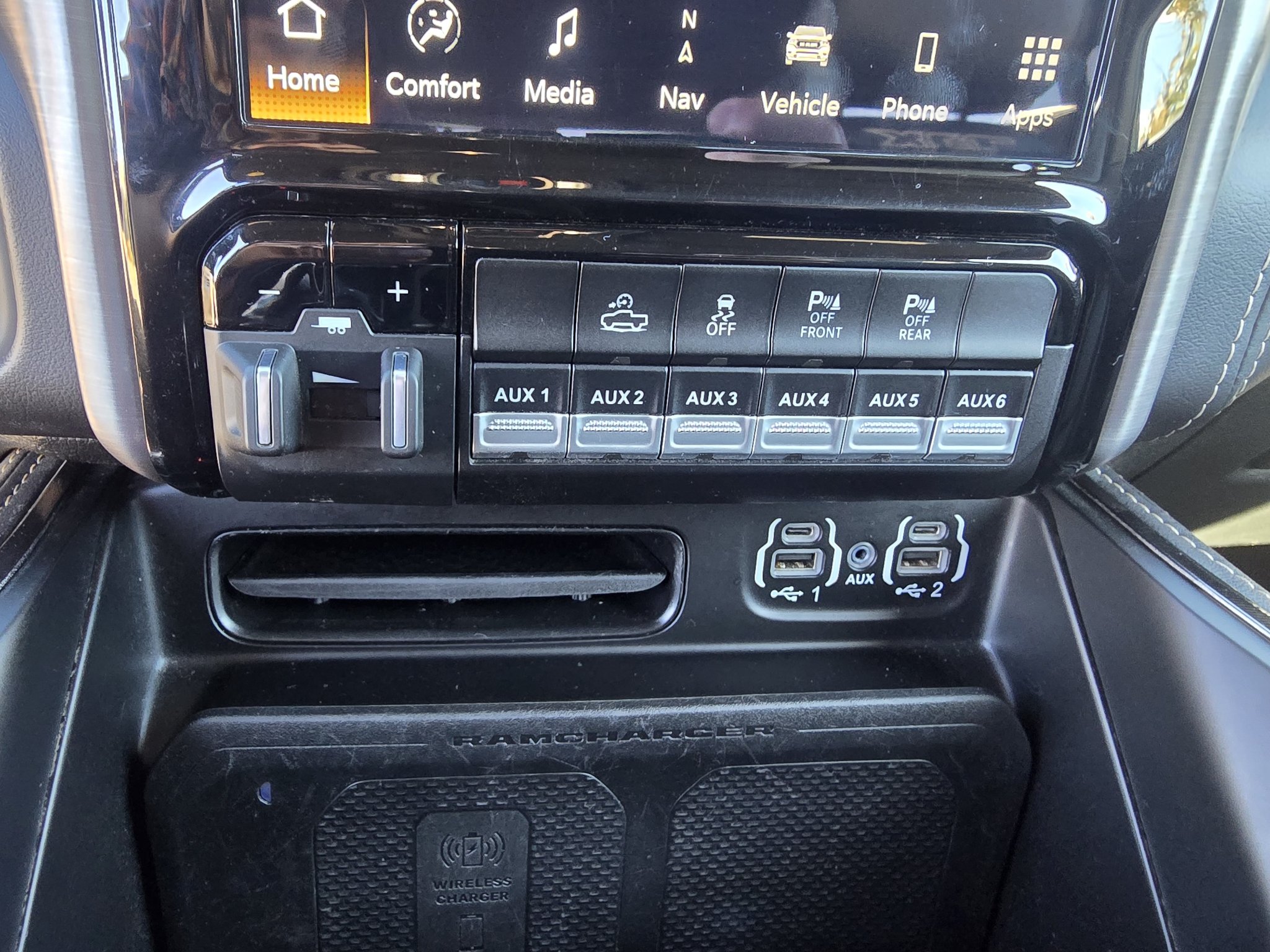 Used 2022 RAM 1500 TRX w/ TRX Level 2 Equipment Group AWD/4WD image 23