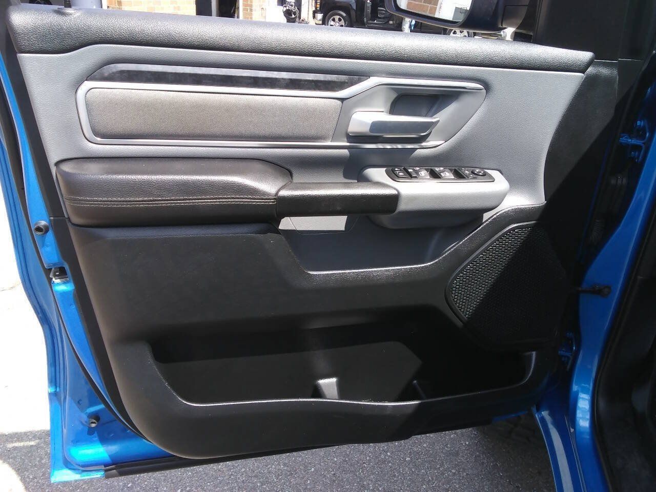 Used 2021 RAM 1500 Big Horn AWD/4WD image 15