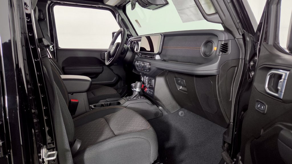 New 2026 Jeep Gladiator Mojave AWD/4WD image 28