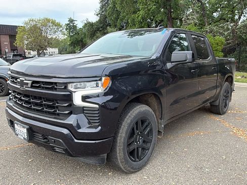 Used 2024 Chevrolet Silverado 1500 RST image 1