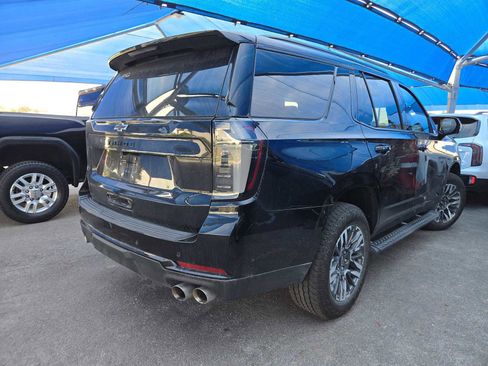 Used 2025 Chevrolet Tahoe Z71 w/ Comfort Package AWD/4WD image 4