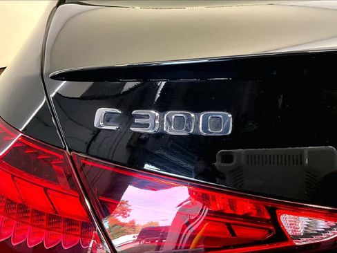 Certified 2025 Mercedes-Benz C 300 4MATIC Sedan image 33