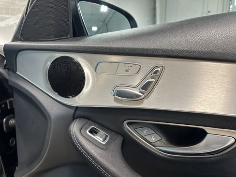 Used 2018 Mercedes-Benz C 300 Sedan image 38