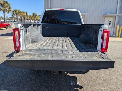 Used 2023 Ford F250 XLT image 13
