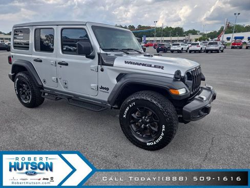 Used 2022 Jeep Wrangler Unlimited Sport AWD/4WD image 4