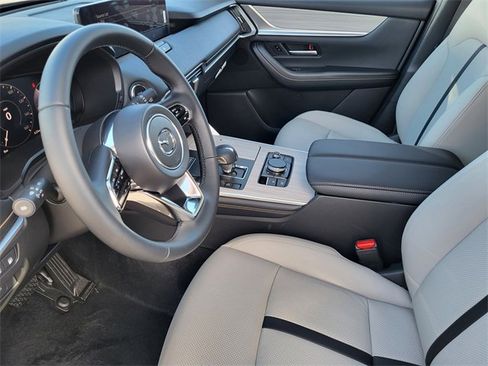New 2026 MAZDA CX-90 Plug-In Hybrid w/ Preferred image 7