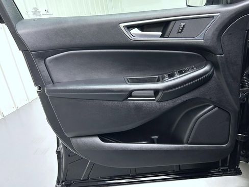 Used 2024 Ford Edge SEL image 5