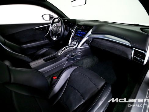 Used 2017 Acura NSX AWD/4WD image 20