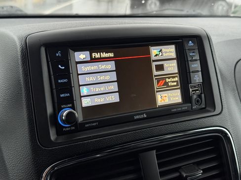 Used 2017 Dodge Grand Caravan GT image 20