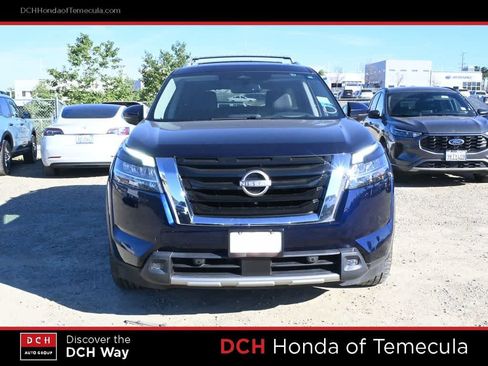 Used 2022 Nissan Pathfinder Platinum w/ Cargo Package image 2