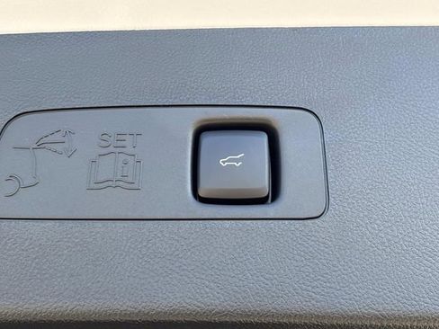 New 2026 Lincoln Corsair Reserve w/ Jet Appearance Package image 12