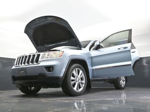 Used 2012 Jeep Grand Cherokee Laredo RWD image 43