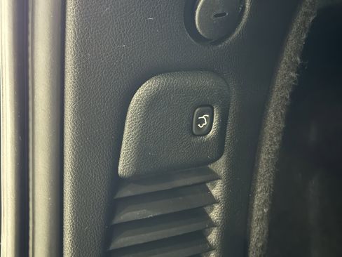 Used 2022 Dodge Durango GT image 38