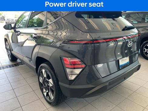 Certified 2024 Hyundai Kona SEL AWD/4WD image 9