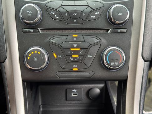 Used 2018 Ford Fusion S image 24