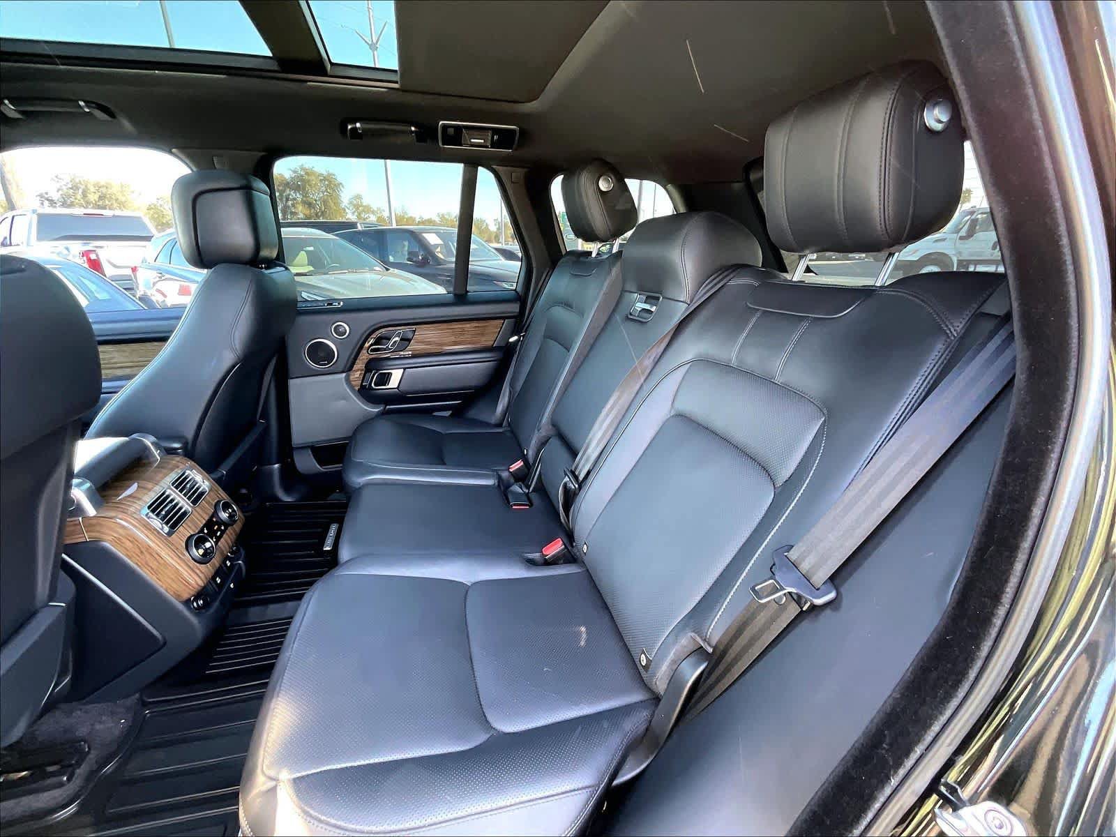 Used 2019 Land Rover Range Rover Supercharged AWD/4WD image 26