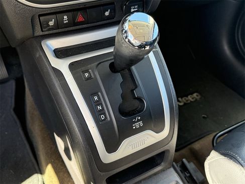 Used 2016 Jeep Compass High Altitude image 20