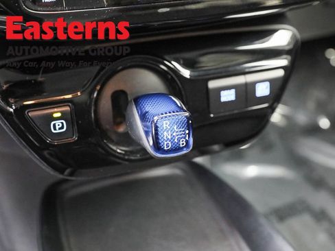 Used 2022 Toyota Prius LE image 13