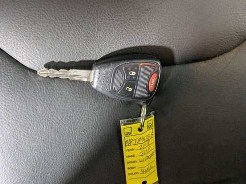 Used 2018 Jeep Wrangler Unlimited Sahara image 25