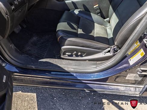 Used 2015 Chevrolet Impala LT image 11